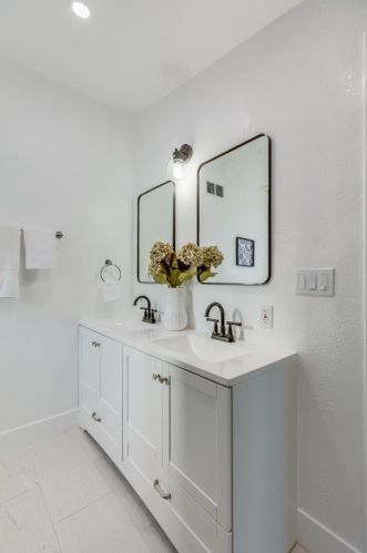 774 Lakewood Dr, Sunnyvale CA  94089-2505 exterior