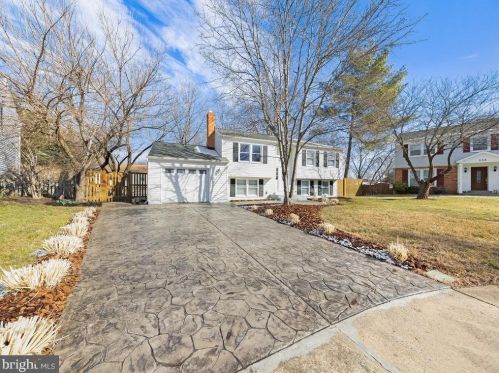 510 Pembrook Ct, Herndon, VA 20170-3128
