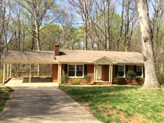 5405 Hiddenbrook Dr, Mcleansville, NC 27301-9761