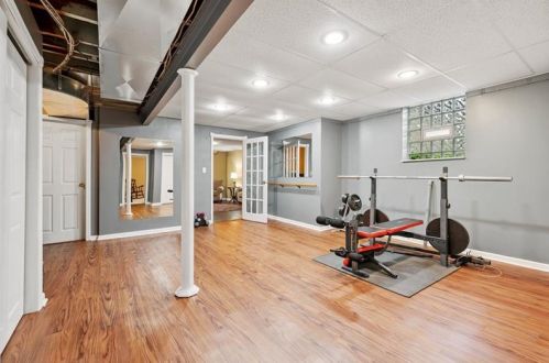 1316 Fox Chapel Rd, Pittsburgh PA  15238-1844 exterior