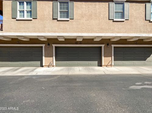 2729 Sulley Dr, Gilbert AZ  85295-6088 exterior