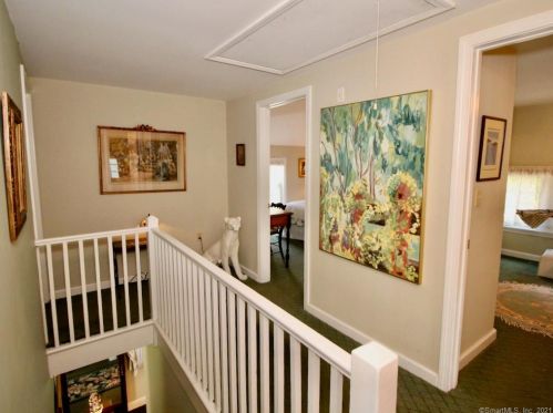 310 Main St, Wallingford CT  06492-2232 exterior