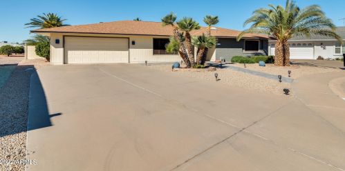 18006 132nd Ct, Sun City, AZ 85375-4919