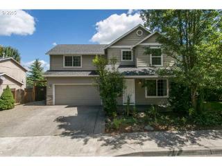 18250 Rachael Dr, Sandy, OR 97055-5326