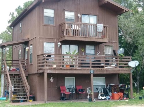 2512 15th St, Lehigh Acres, FL 33976-3134