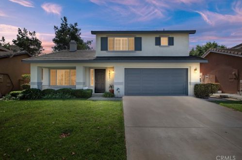 1451 Sutherland Dr, Riverside, CA 92507-8415