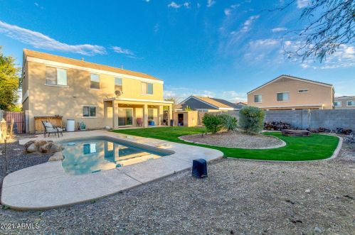 39314 Laura Ave, San Tan Valley, AZ 85140-5738