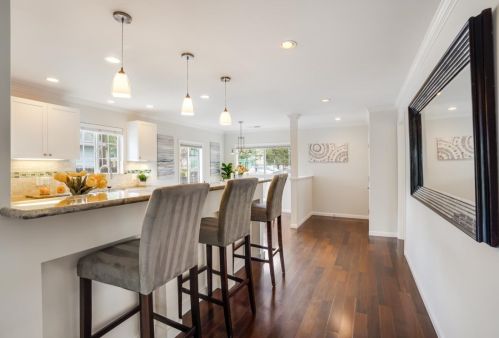 1009 Marsh Rd, Redwood City CA  94063-4431 exterior