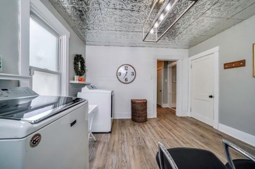 732 8th Ave, Beaver Falls PA  15010-3126 exterior