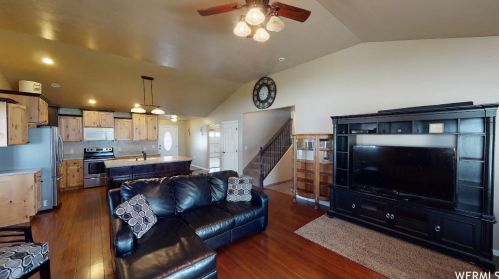 1654 940, Vernal, UT 84078-4689