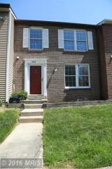 9908 Oakdale Woods Ct, Vienna VA  22181-6086 exterior
