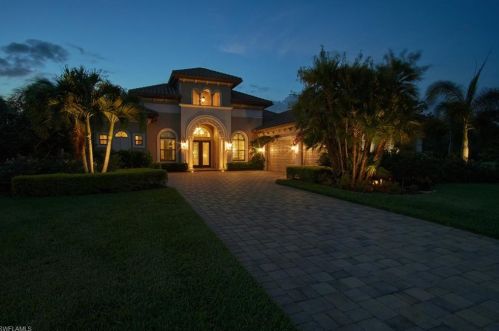 9635 Lipari Ct, Naples FL  34113-7739 exterior