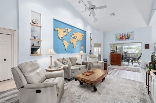 13221 Sherburne Cir, Bonita Springs, FL 34135-3461