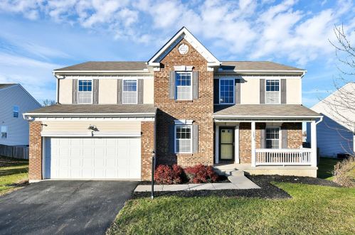 135 Spring Flower Way, Pataskala OH 43062-6997 exterior