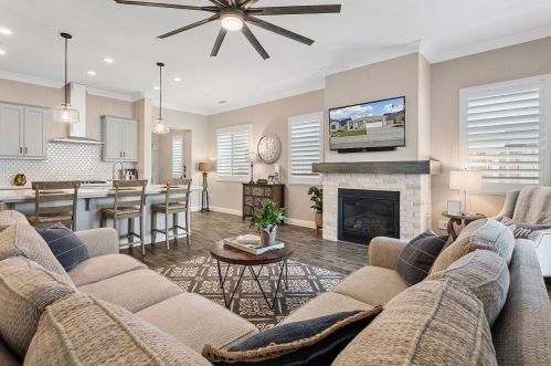 1219 Sephos St, Manteca CA  95337 exterior