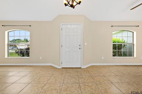 23 Bishop Ln, Palm Coast, FL 32137-9302