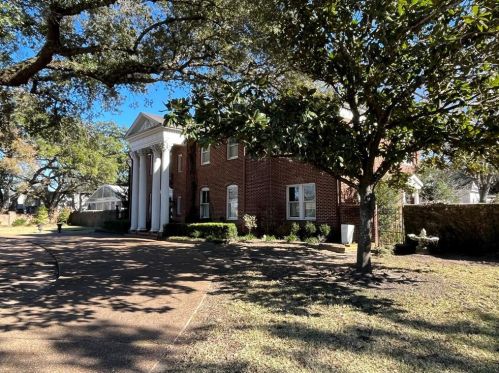 907 Morton St, Richmond TX 77469-3076 exterior