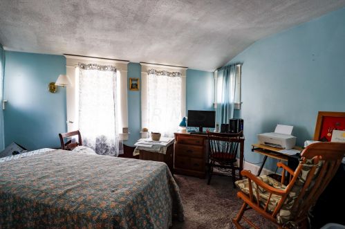 838 Locust Ave, Zanesville OH  43701-2414 exterior