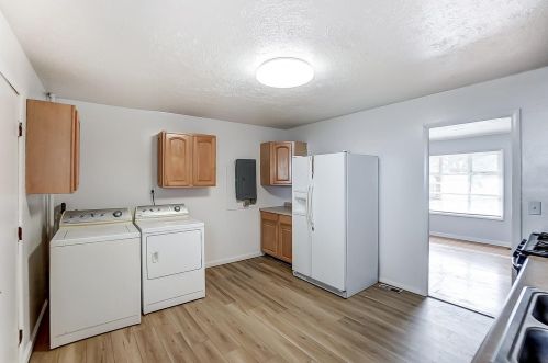 2601 Firtree Ct, Cincinnati OH 45223-1517 exterior