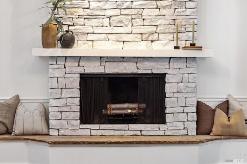 207 Madrone Ave, Larkspur CA  94939-2114 exterior