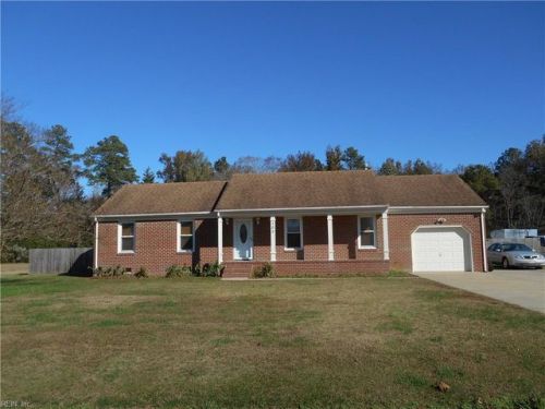 105 Streamdale Ct, Moyock, NC 27958-8713