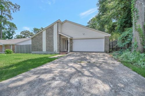1720 Carol Lee Ln, Conroe, TX 77301-4010