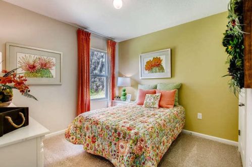 1465 Grapeland Ave, Fort Pierce FL 34952-4952 exterior