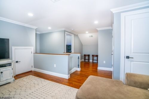 126 New St, Cranford NJ  07016-2647 exterior