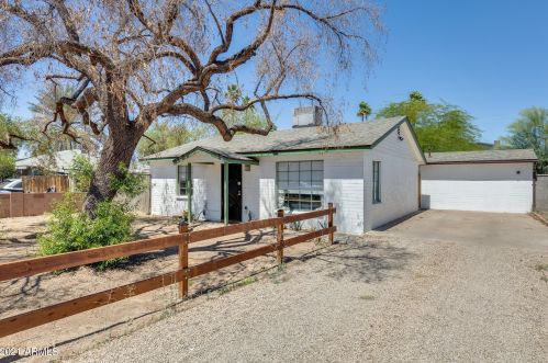 9414 11th Pl, Phoenix AZ  85020-2604 exterior