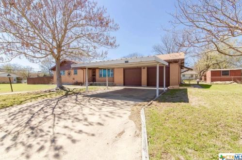 1110 5th St, Copperas Cove, TX 76522-3511