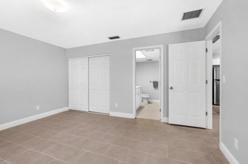 4688 Pembrooke Ln, Bonita Springs FL  exterior