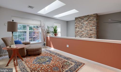 34 Red Leaf Ln, Lancaster PA 17602-7000 exterior