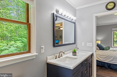 35752 Traci Dr, Laurel DE  19956-4609 exterior