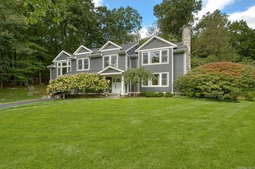 610 Douglas Rd, Chappaqua, NY 10514-3022
