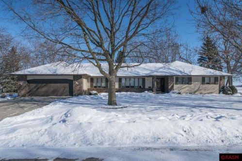 505 4 Ave, Mapleton MN  56065-9371 exterior