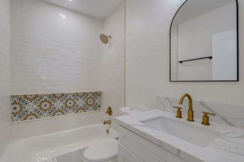 4527 Copeland Ave, San Diego CA  92116-4806 exterior