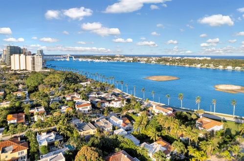 258 Granada Rd, West Palm Beach FL  33401-7921 exterior