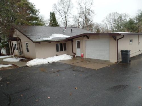 610 Military Rd, Zanesville, OH 43701-1533