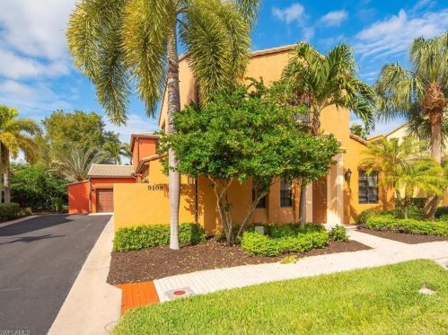 9109 Yuba Ln, Naples, FL 34113-3328