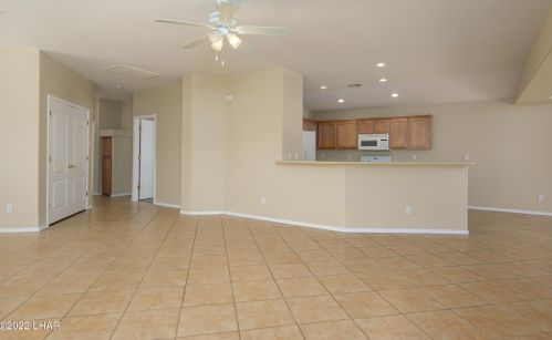 2460 Topanga Dr, Bullhead City AZ  86442-8466 exterior