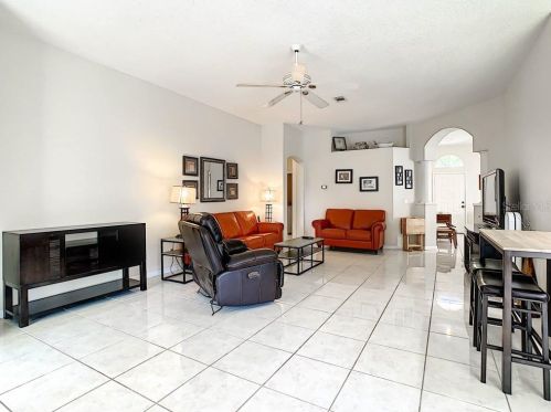 4784 Ridgemoor Cir, Palm Harbor FL  34685-3149 exterior