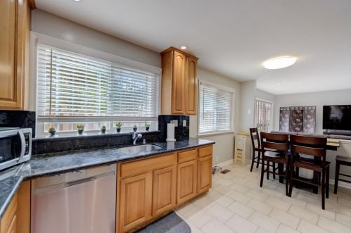 664 Price St, Daly City CA 94014-2133 exterior