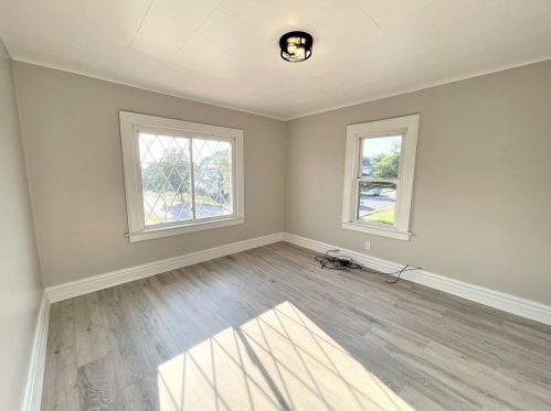 720 Mercer St, New Castle PA  16101-2333 exterior