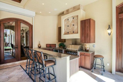 3657 Bay Crk Dr, Bonita Springs FL 34134-1910 exterior