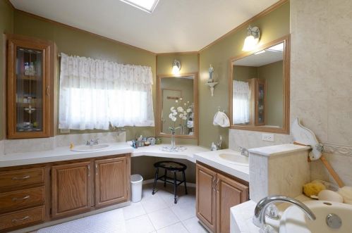 729 Navigators Way, Edgewater FL 32141-5924 exterior