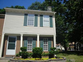 928 Still Harbor Cir, Chesapeake, VA 23320-9422