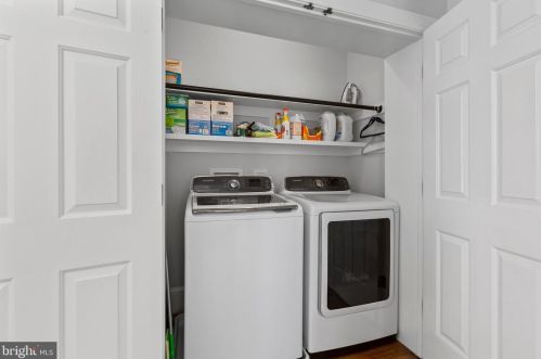 701 Hanover St, Fredericksburg VA  22401-5714 exterior