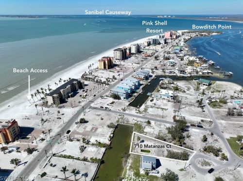 710 Matanzas Ct, Fort Myers Beach, FL 33931-2120
