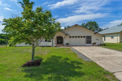 8384 Natoma St, Brooksville, FL 34606-2171