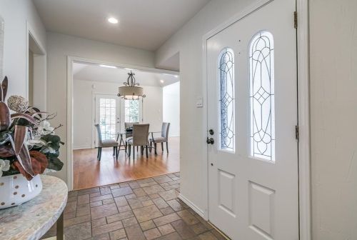 430 Country Side Ln, Richardson TX  75081-5530 exterior